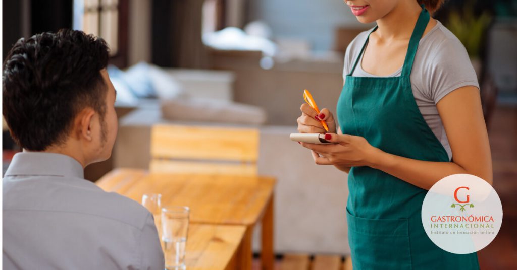 ¿Cómo elegir opciones saludables en restaurantes?