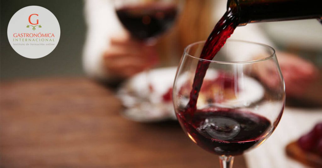 Tips para un correcto servicio de vino